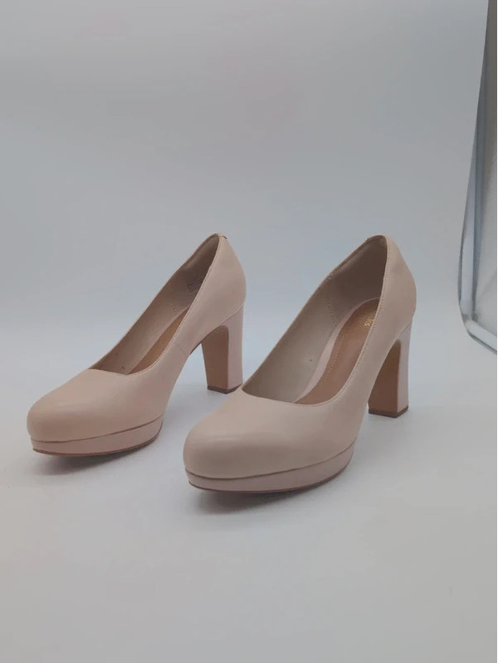 Clarks Jenness Glory Nude Leather Platform Heels Pumps Sz 9
